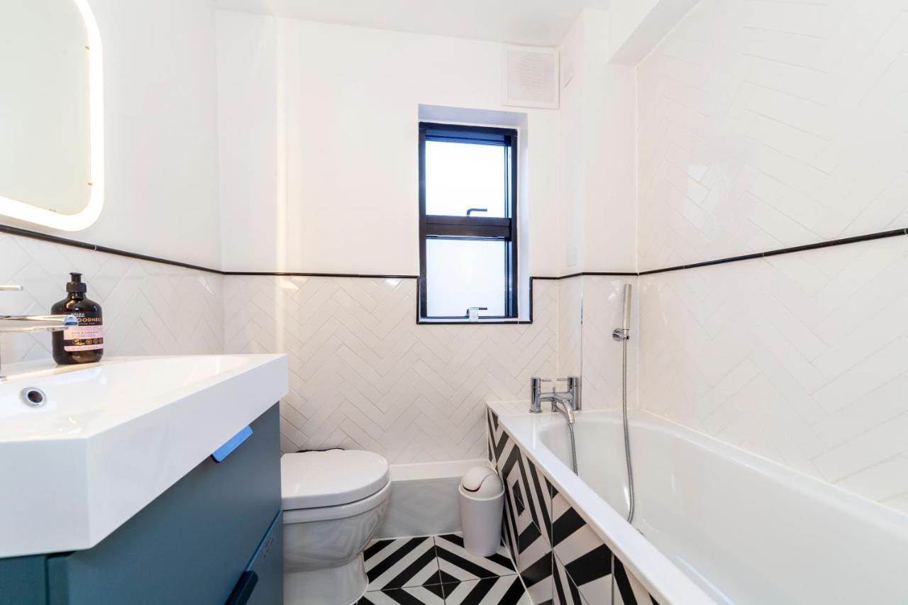 Lovely 2 Bedroom Notting Hill Flat Wgarden Лондон Екстериор снимка